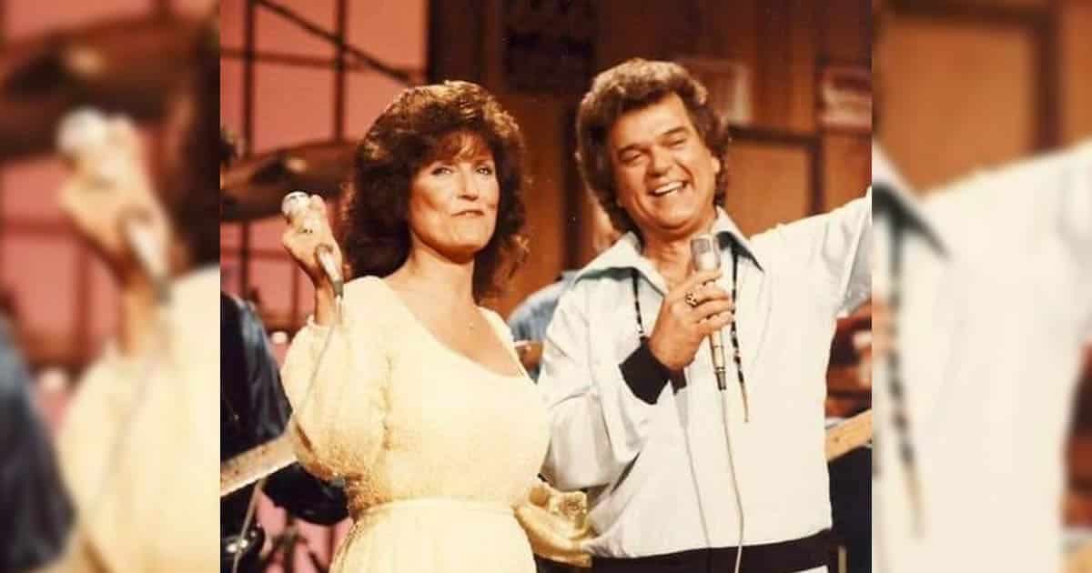 Conway Twitty & Loretta Lynn - As Good As A Lonely Girl Can Be - Music Legend