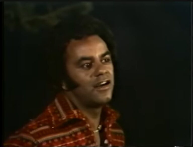 Johnny Mathis sings 